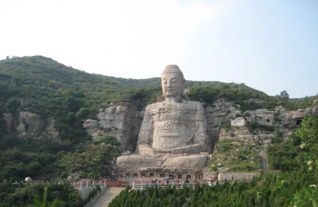 Tượng Phật hồi sinh sau 700 năm biến mất